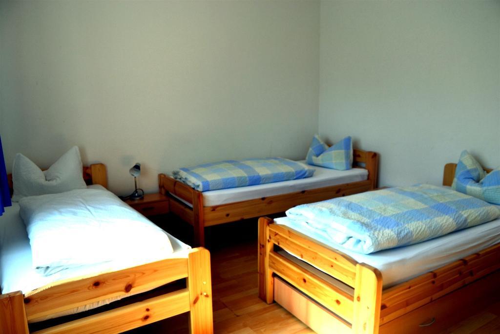 Gastehaus Sebastian Guest House Ердинг Екстериор снимка